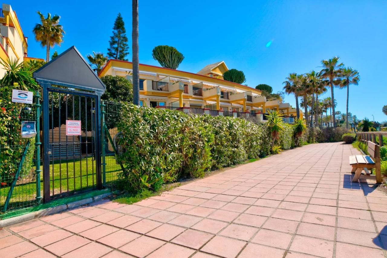 Romana Playa 804 Apartment By Ghr Rentals Marbella Exteriör bild